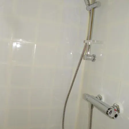 Bungalow Cosy A Avec Piscine Partagee Fréjus