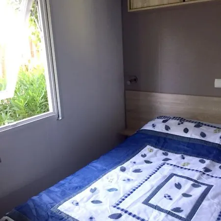 Bungalow Cosy A Avec Piscine Partagee 度假居