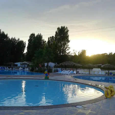 度假居 Bungalow Cosy A Avec Piscine Partagee
